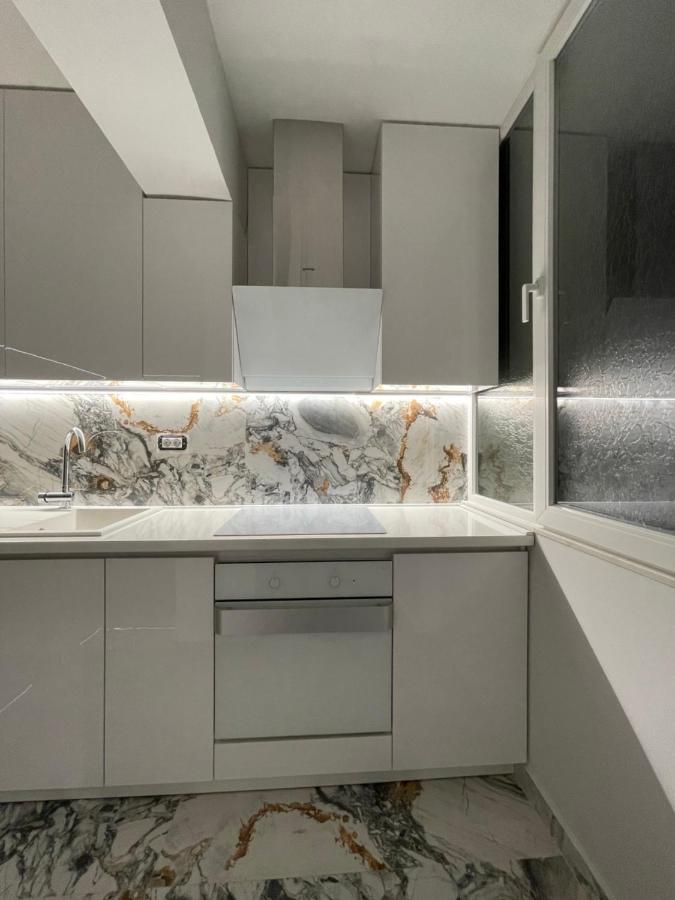 The Alchemist Luxury Apartment Skopje Eksteriør billede